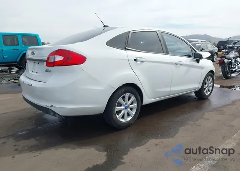 2012 Ford Fiesta Sel z USA, uszkodzony, nr VIN 3FADP4CJ1CM216567